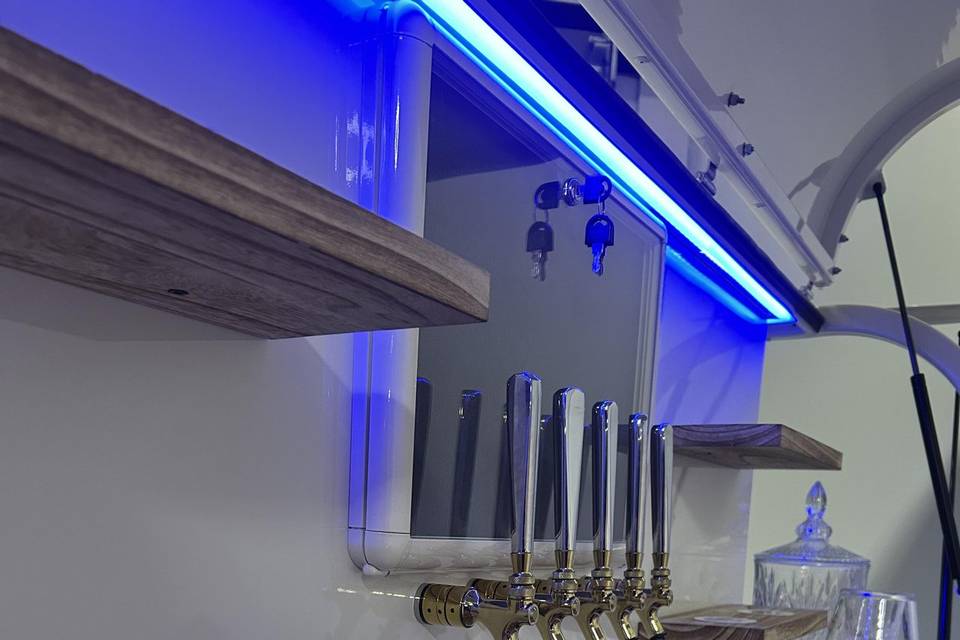 Luxury Tap CartZ