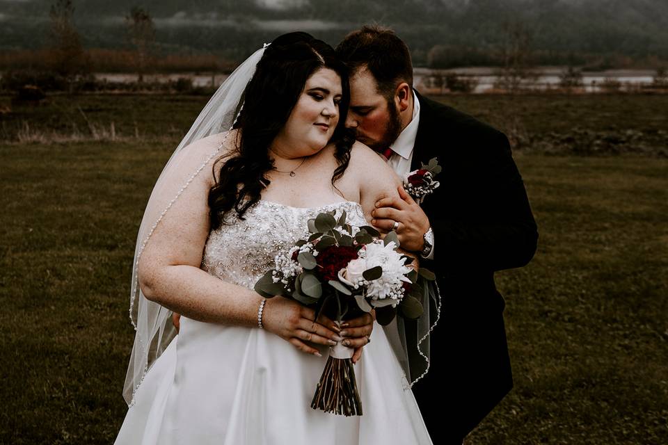 Fraser River Lodge Wedding