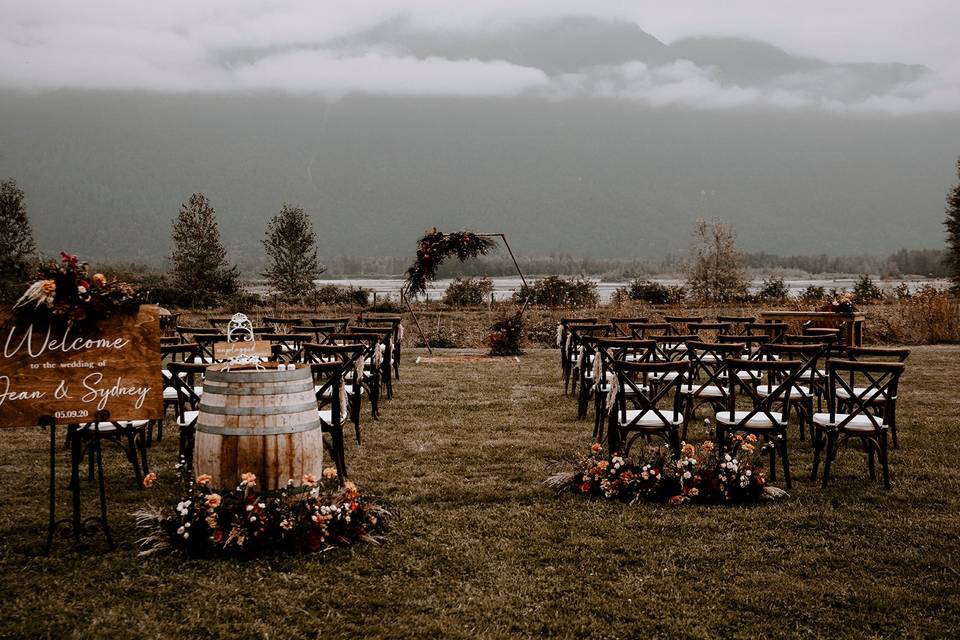 Fraser River Lodge Weddings