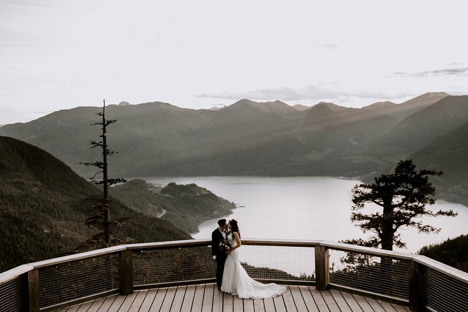 Sea to Sky Gondola Wedding