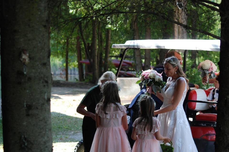 Flower Girls & Golfcarts