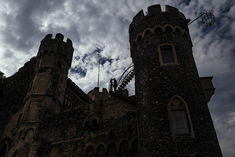 Burg Rheinstein silhouette