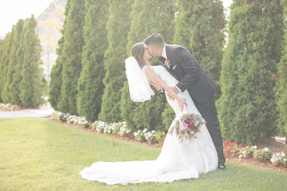 Birch and Lace Weddings