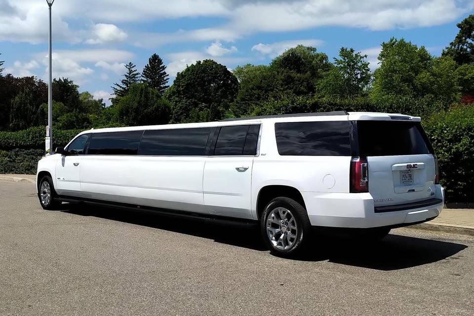 First Glance Limousine Service Ltd.