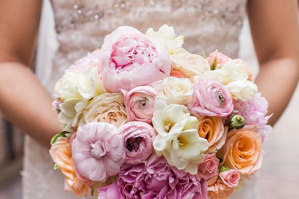 Toronto wedding florist