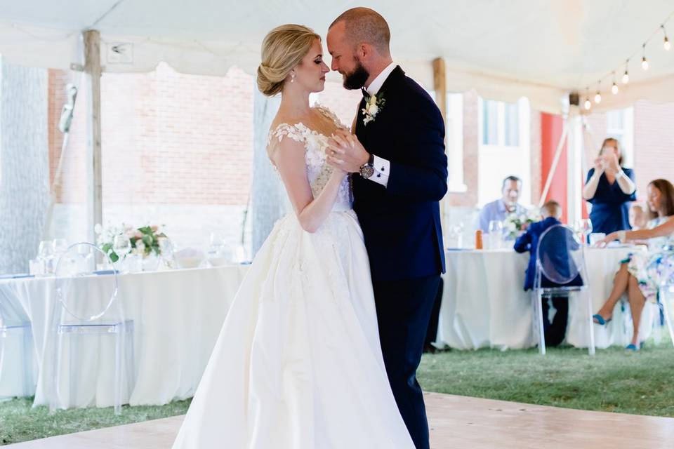 First dance- husband and wife
