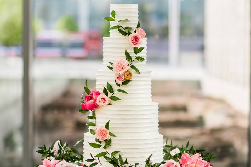 5-tier floral wedding cake