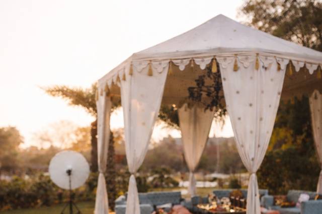 Golden hour. Soft rituals. Det