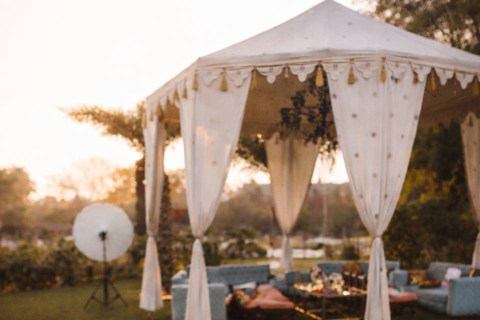 Golden hour. Soft rituals. Det