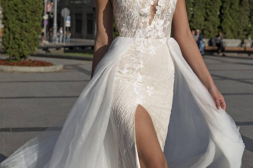 Valencienne Bridal