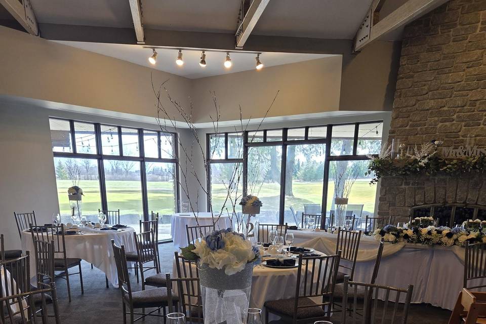 Early spring table scape