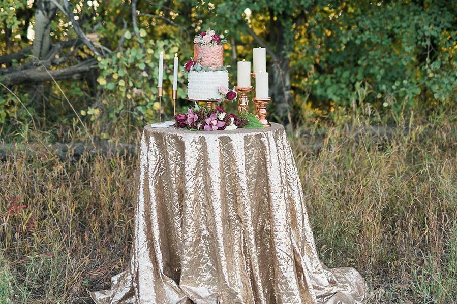 Glitz cake table