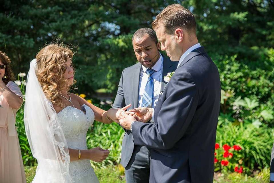 With this ring, Photo by NG Studio