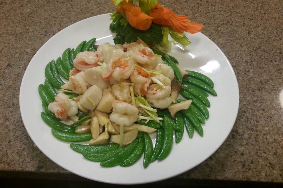 Steamed shrimp moose