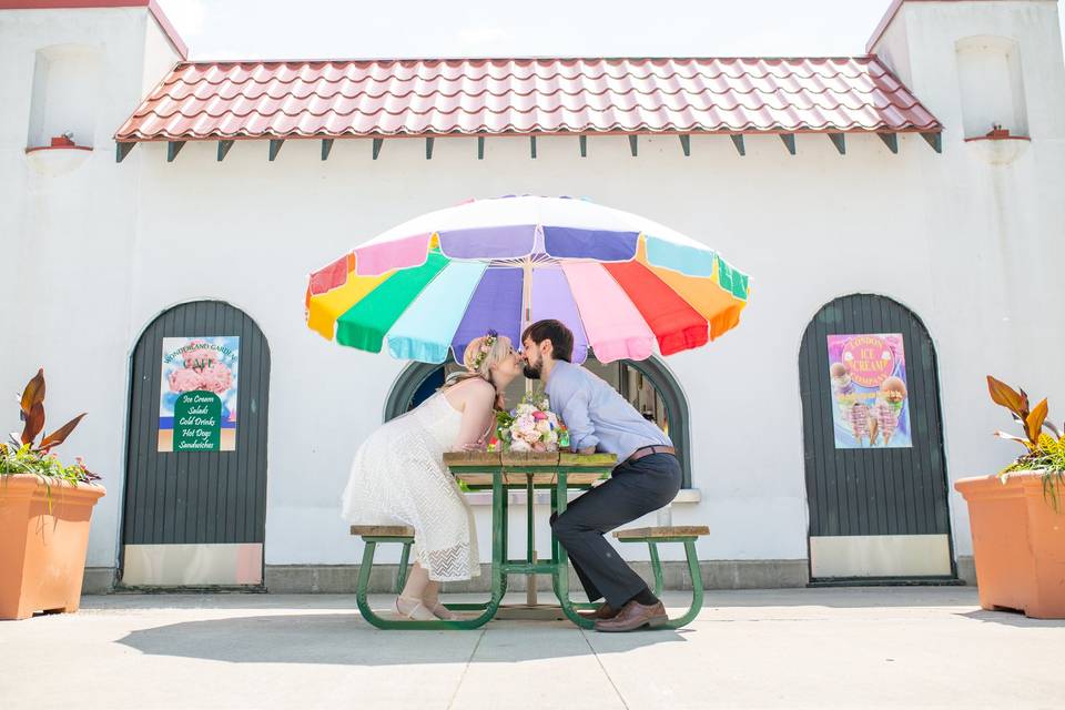 Ice cream kiss