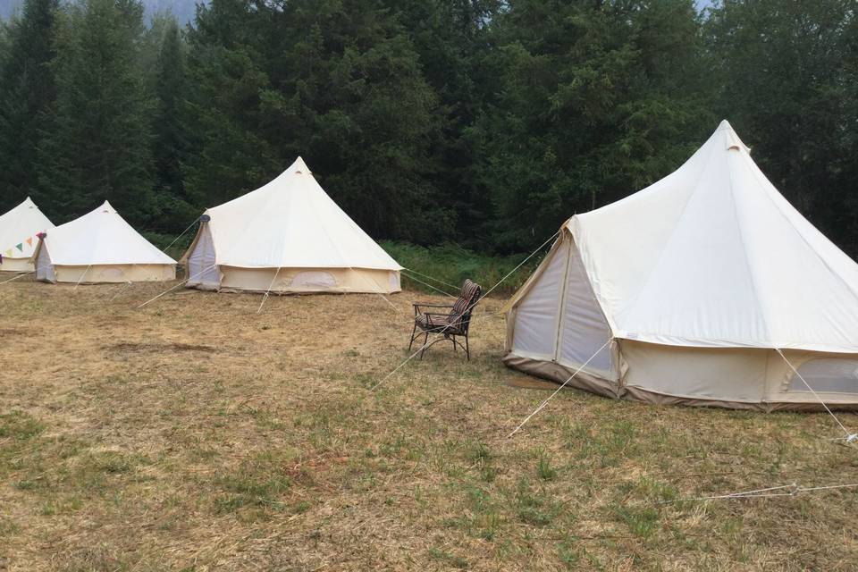 Glamping tent setup