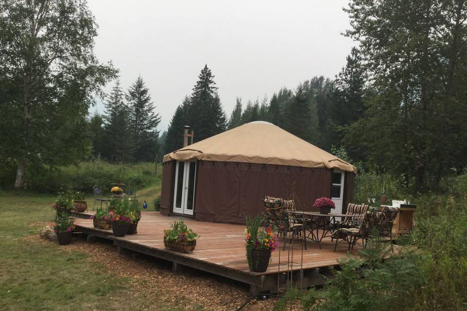 Yurt deck