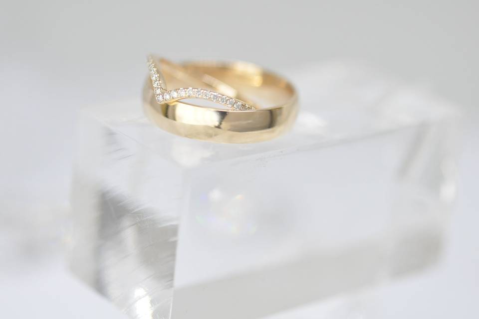 Custom Wedding Ring Toronto