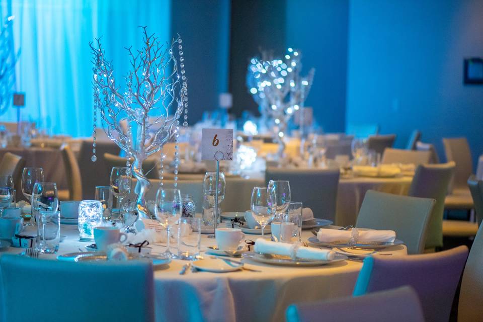 Crystal party