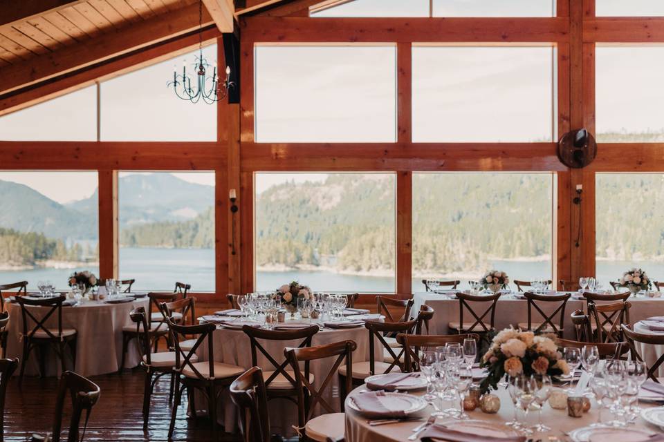 June Wedding Dining Room