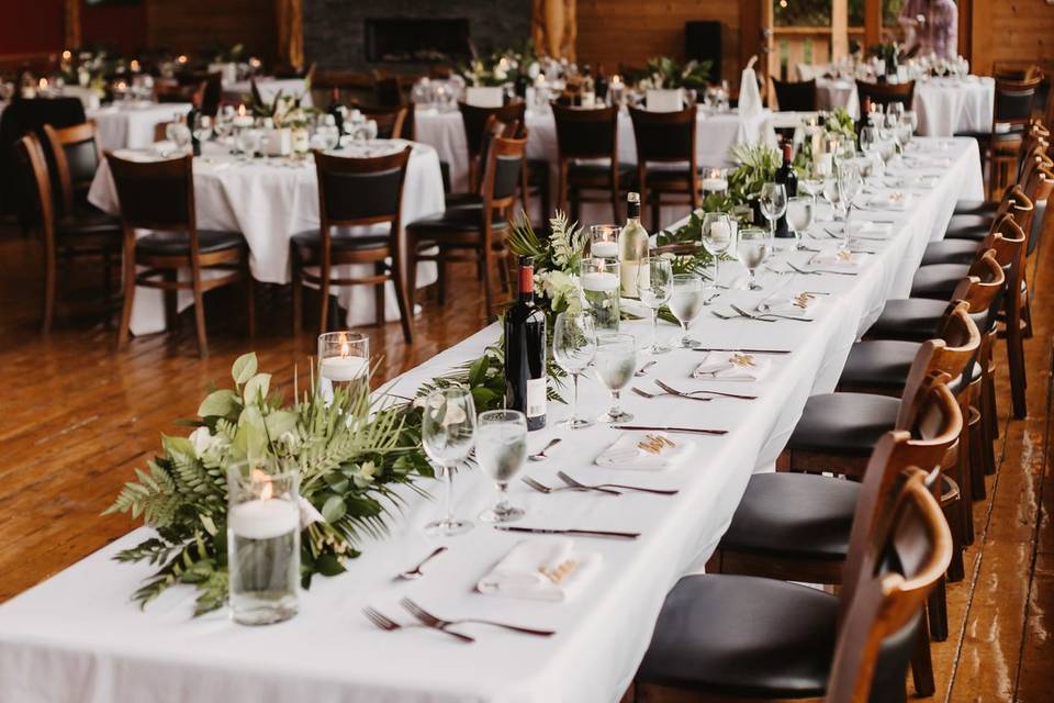 July Wedding Dining Room