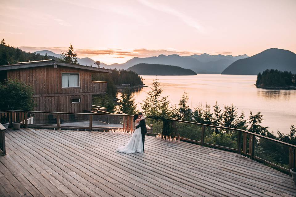 May Elopement Wisteria Patio