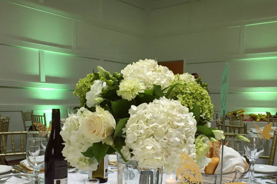 Green centrepiece