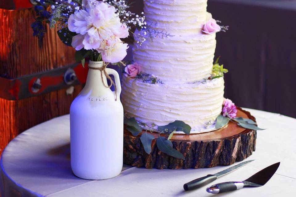 Cake table