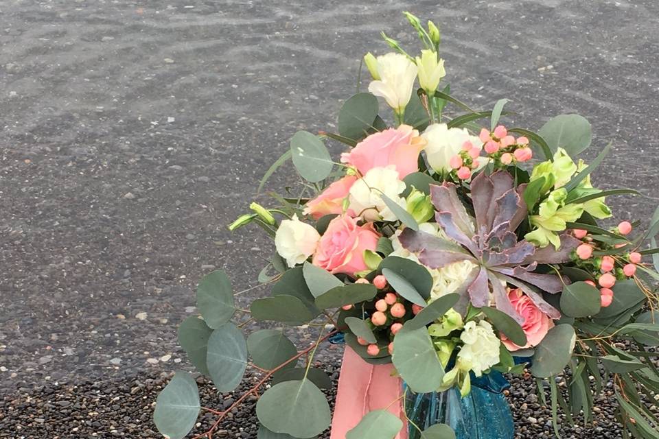 Bouquet by the sea