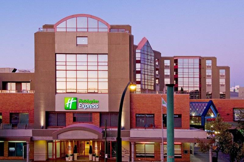 Holiday Inn Express Vancouver-Metrotown (Burnaby)