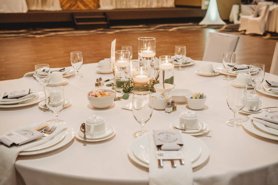Table setting 1