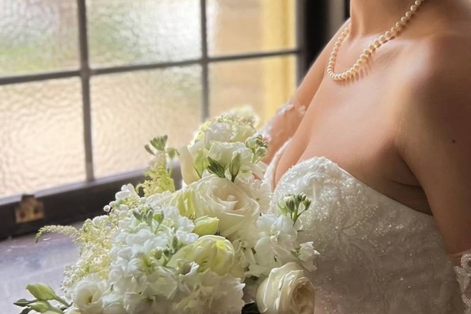 Whote cream bouquet