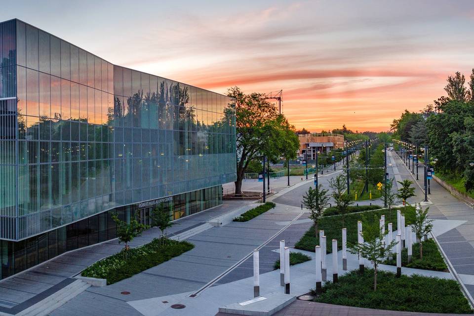 Robert H. Lee Alumni Centre