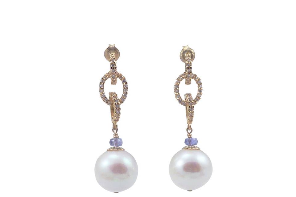 Wedding pearl jewelry