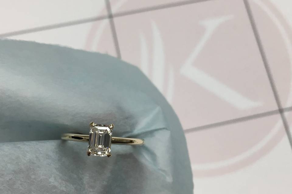 Yellow Gold Emerald Solitaire