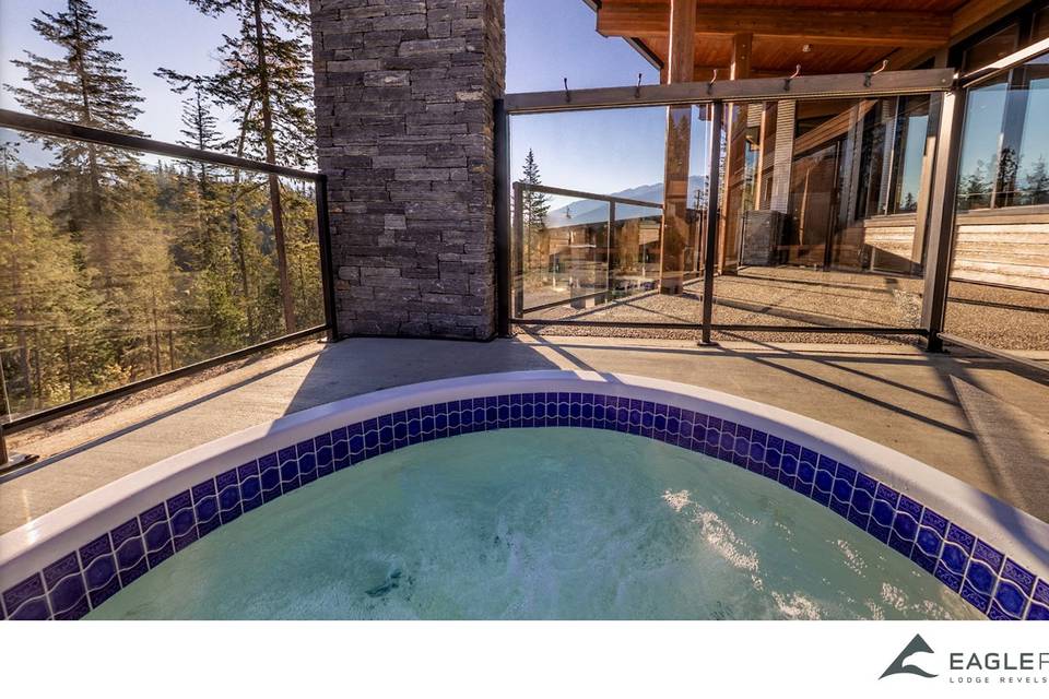 Stunning outdoor hot tub