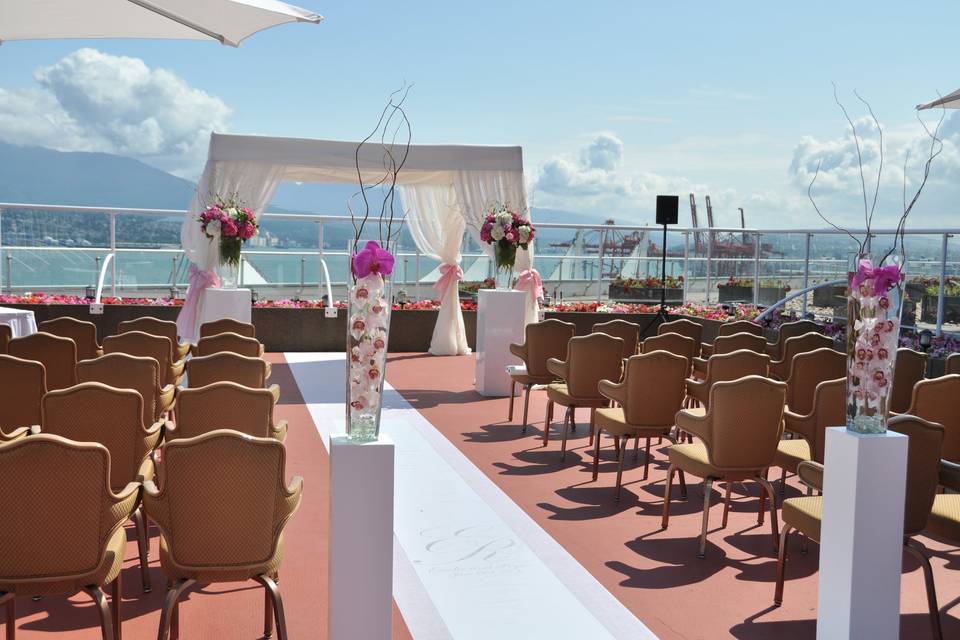 Ceremony on the pool terrace