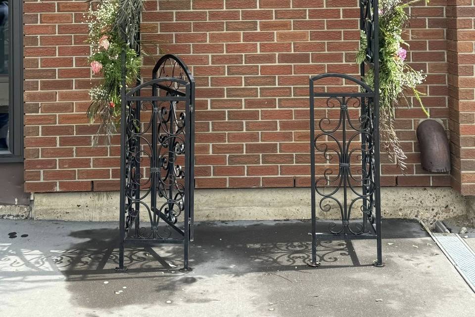 Front of Aisle Arch
