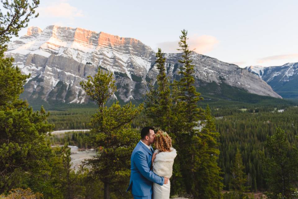 Banff Tunnel Mountain Wedding