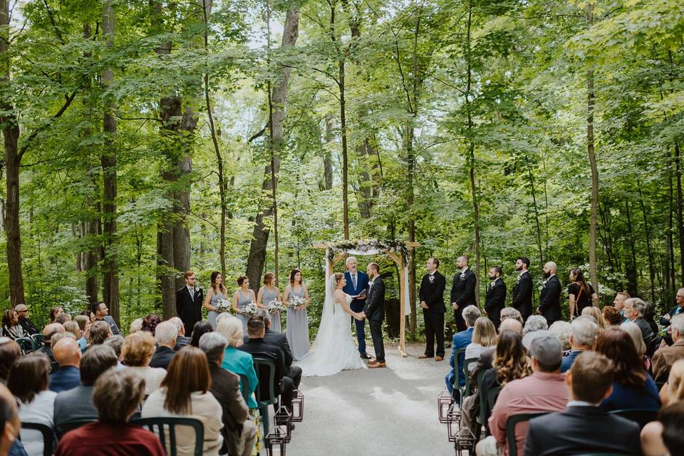 Outdoor Toronto Ceremony