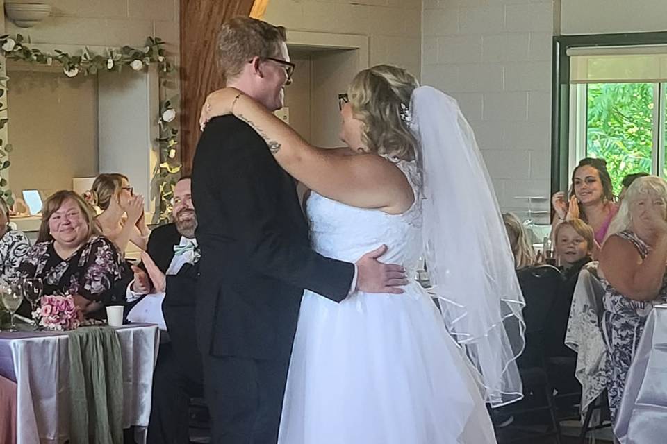 Laurie & Daniel's First Dance