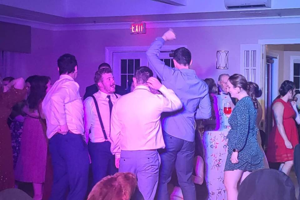 Dancing 2