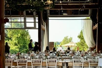 Barn wedding pec