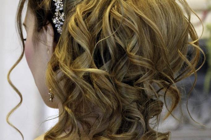 Bridal hairstyle