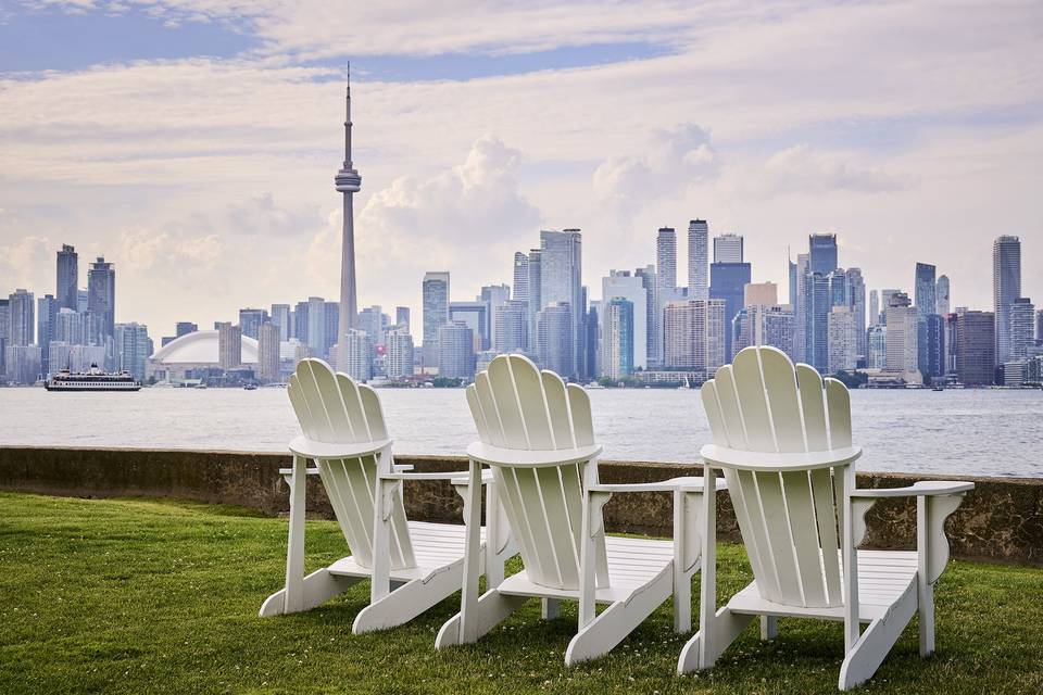 Relaxed View of the Skyline