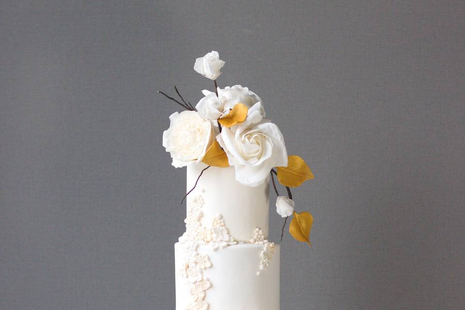 Wedding cake with sugar flower