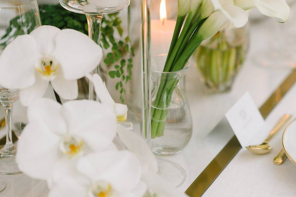 Mini Wedding Cake Display