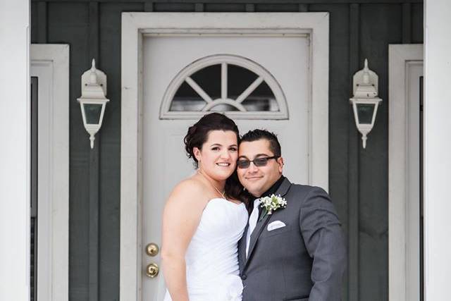 Stouffville, Ontario wedding couple