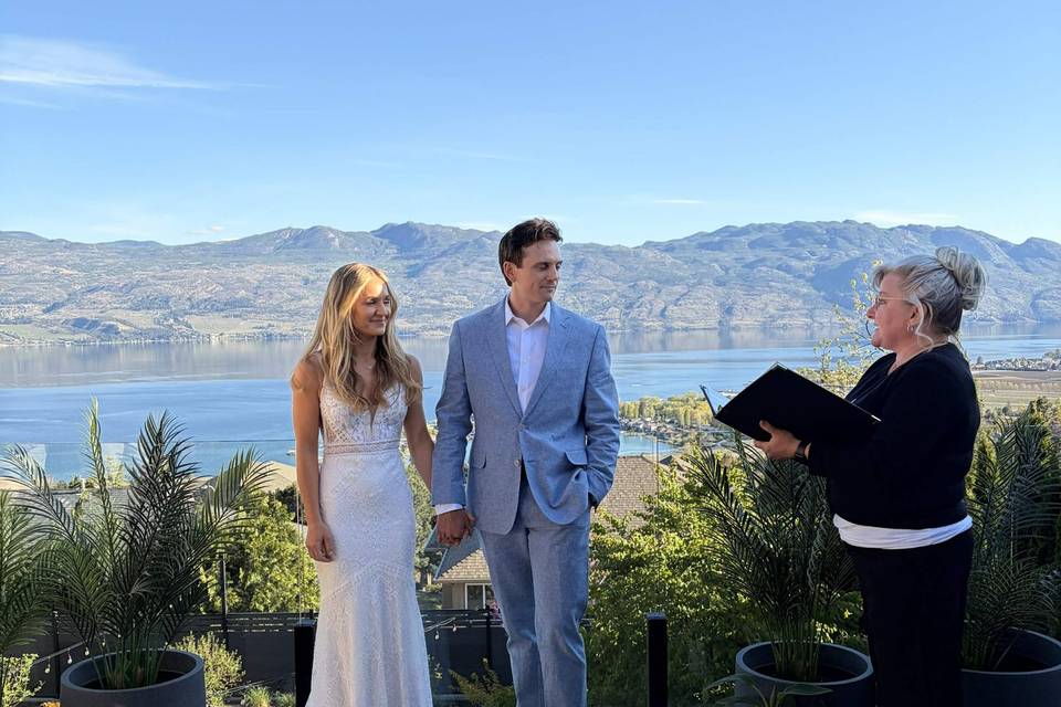 Elopement over the Lake!