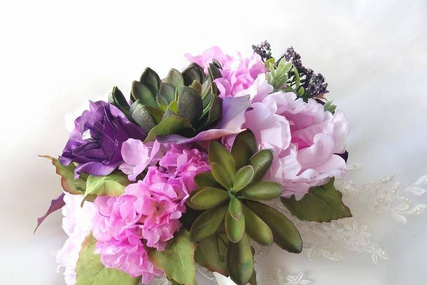 Purple succulent bouquet 2.JPG